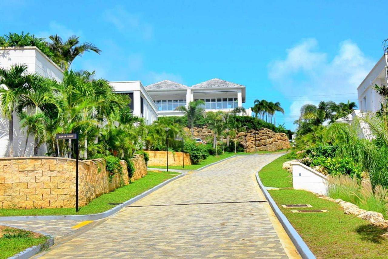 Westmoreland Hills - Mount Standfast - St James - Full Gym Membership Saint James Exterior foto