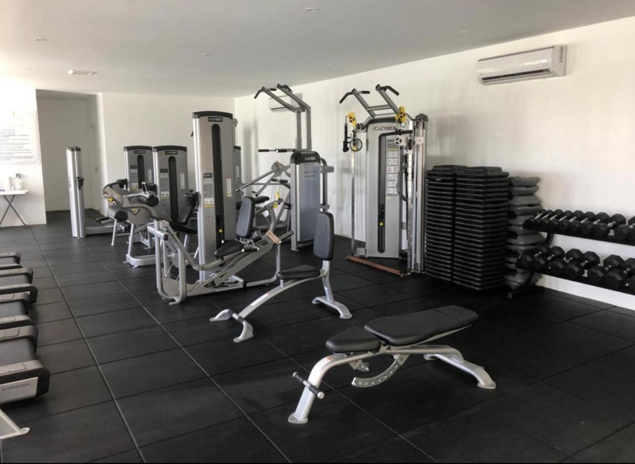 Westmoreland Hills - Mount Standfast - St James - Full Gym Membership Saint James Exterior foto